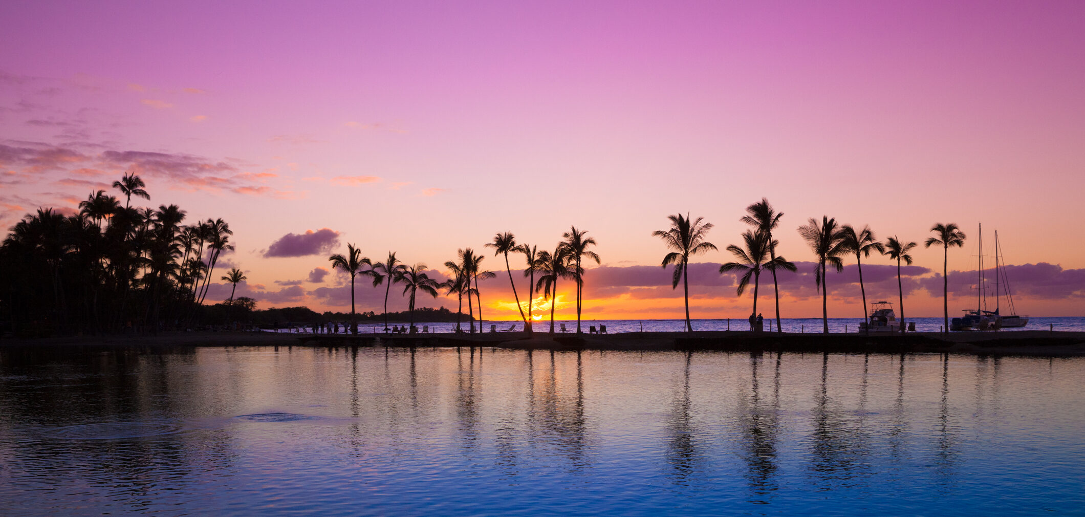 Beautiful sunset on Hawaiian beach, Big Island